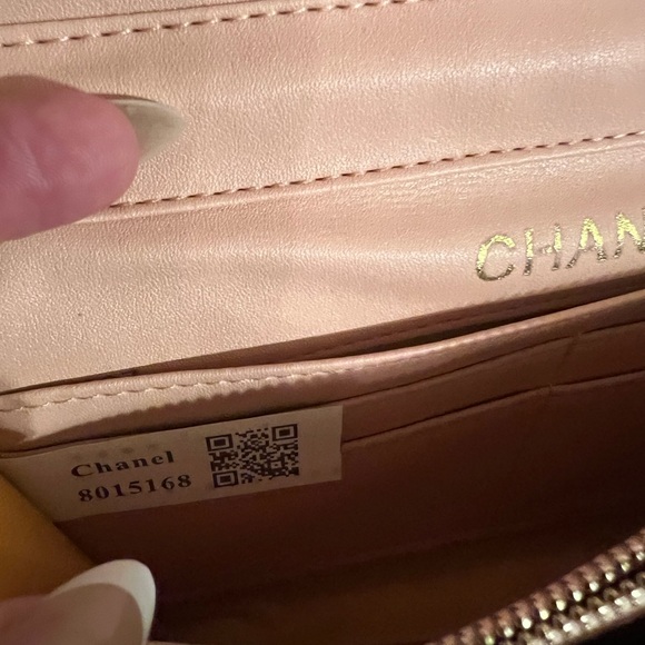 Chanel Pink Quilted Crossbody Wallet Bag with Black Logo COA and dust bag inc - Picture 8 of 10